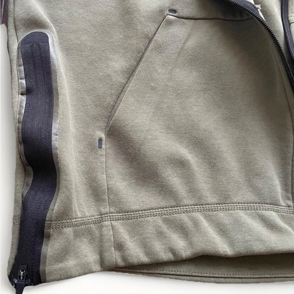 Nike Sportswear Tech Fleece Olive Green Hoodie Full Zip Jacket Womens Small - Picture 5 of 9